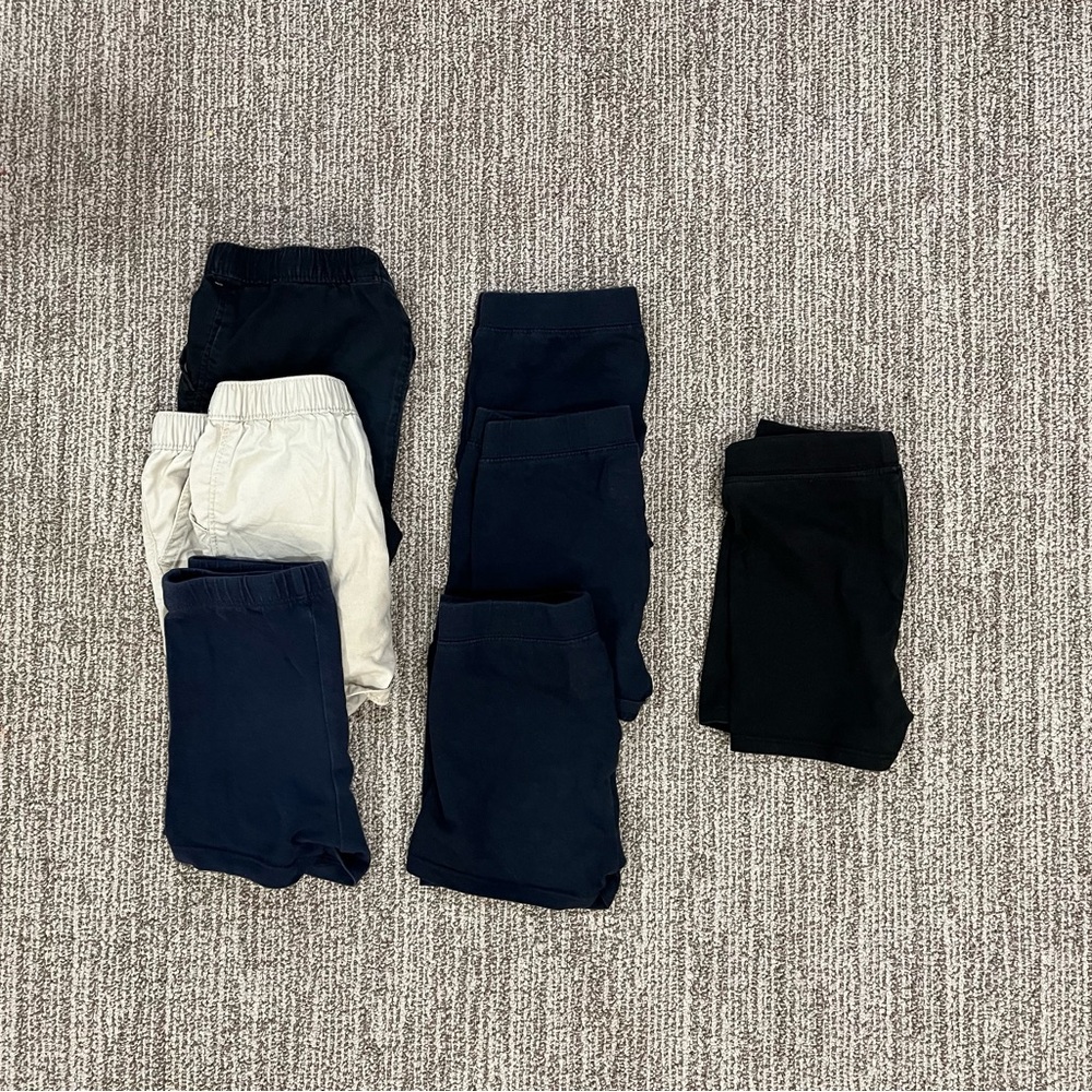 Lot of girl shorts and cartwheel shorts 3t/4t